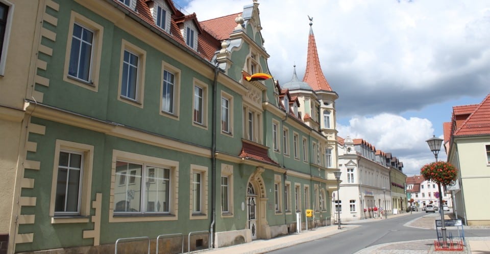 Am Rathaus von Elsterwerda in der Elbe-Elster-Region