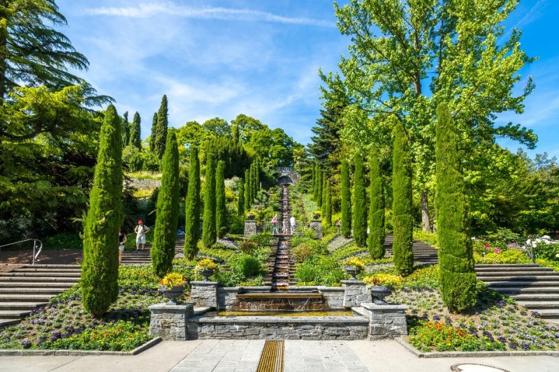 Italienische Wassertreppe auf der Blumeninsel Mainau im Bodensee