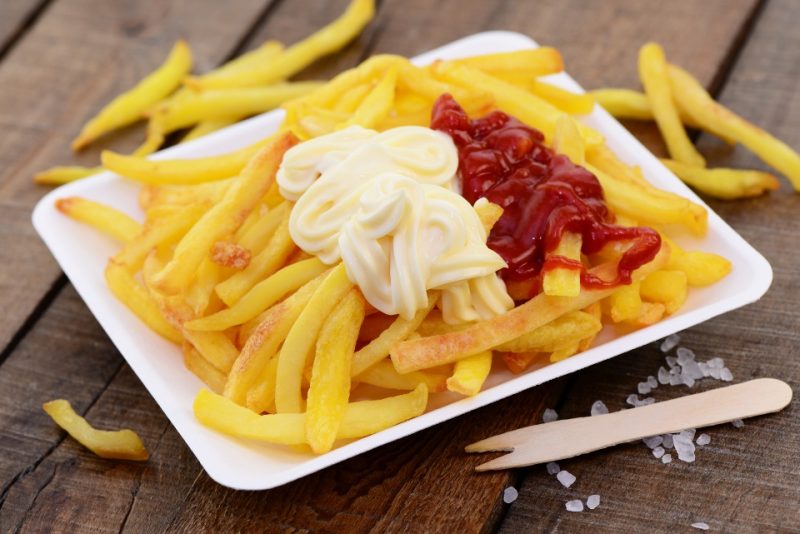 Pommes-rot-wei%C3%9F-800x534.jpg