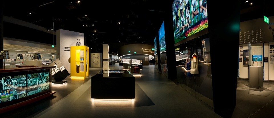 Ausstellungsbereich 1. Halbzeit im Deutschen Fußballmuseum