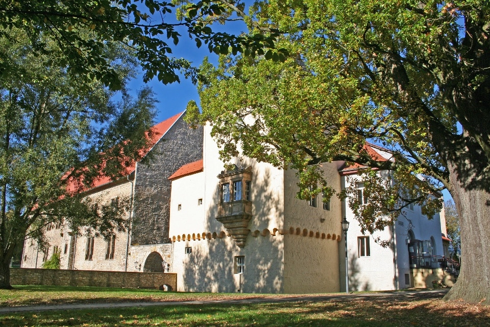 Schloss Schöningen, Elmkreisel