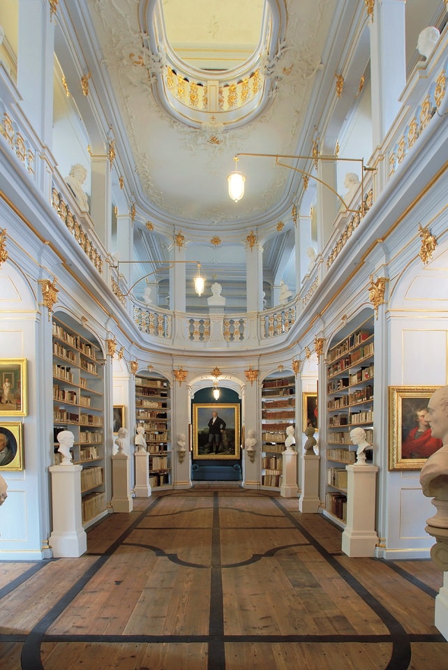 Herzogin Anna Amalia Bibliothek, Rokokosaal
