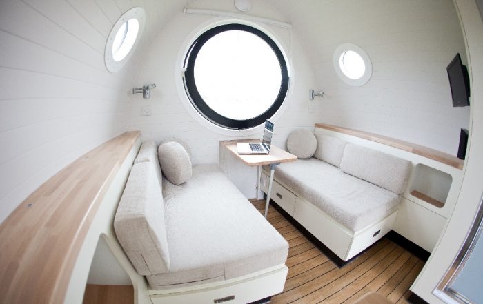 Im Inneren des Glamping Hauses