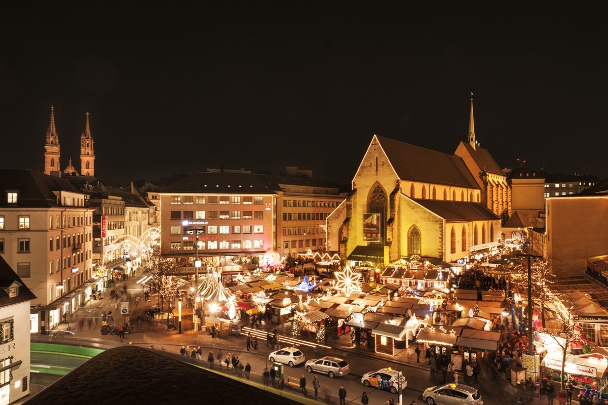 Basler Weihnachtsmarkt auf dem Barfüsser Platz - Weihnachtsmärkte in der Schweiz