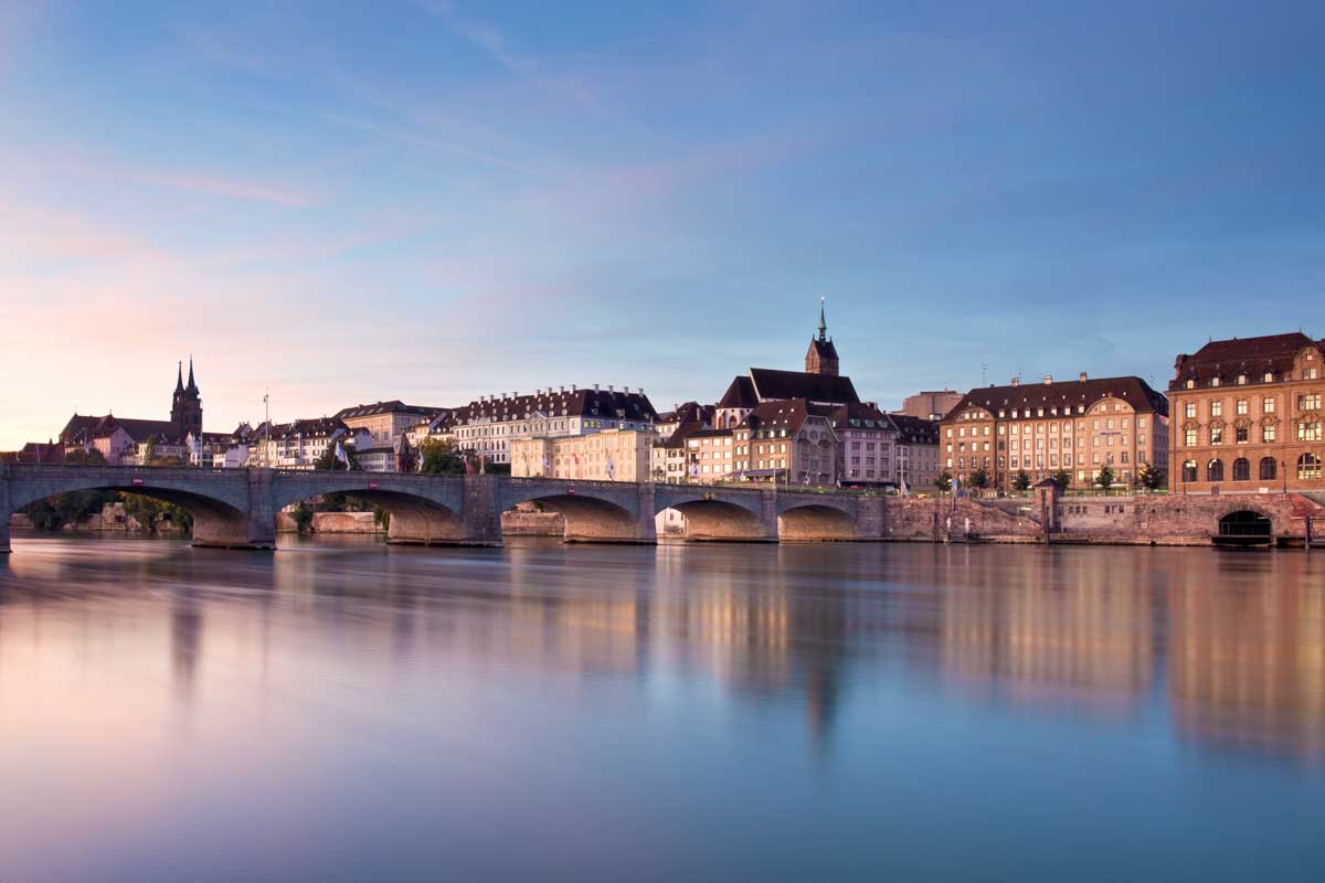 Morgenstimmung am Rhein in Basel