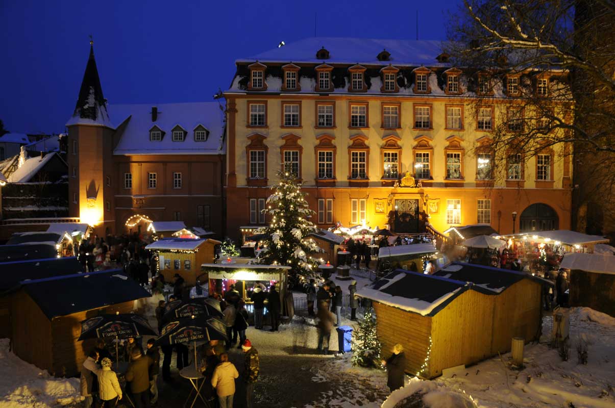 Weihnachtsmarkt auf Schloss Erbach - romantische Weihnachtsmärkte
