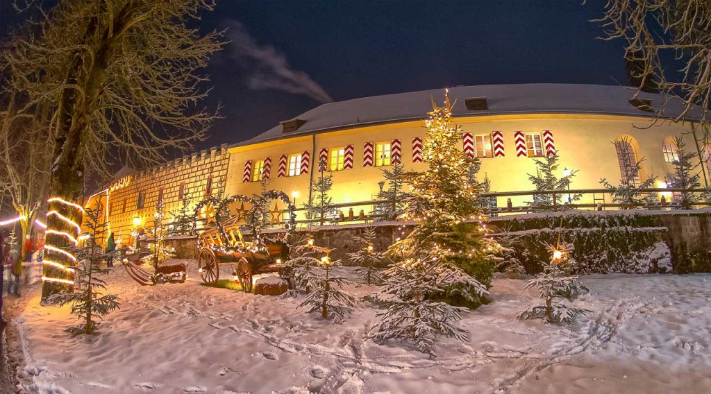 Romantische Weihnachtsmärkte auf Burgen und Schlössern