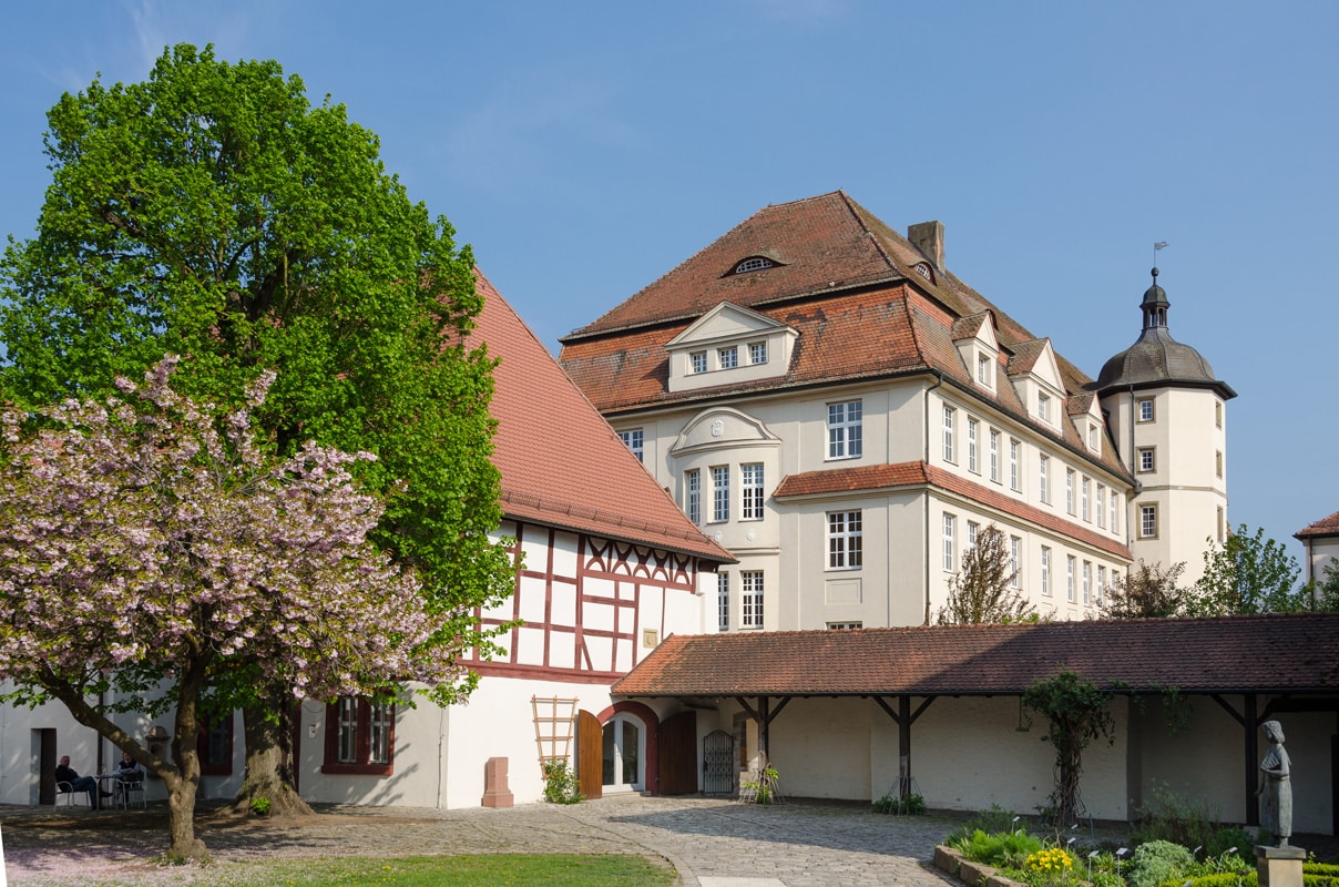 Neues Schloss in Neustadt an der Aisch - Aischtalradweg