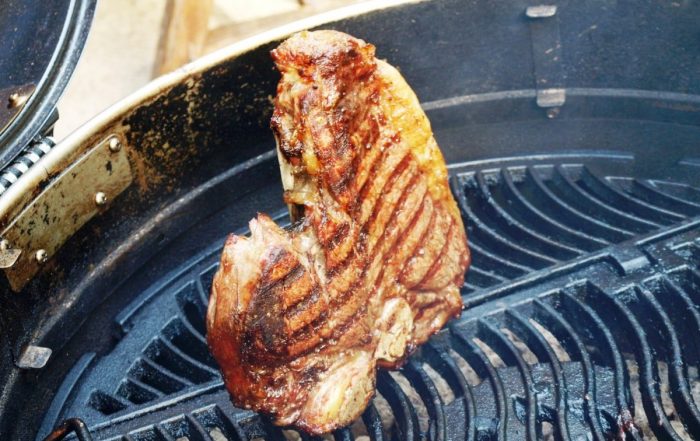 T-Bone-Steak auf dem Grill