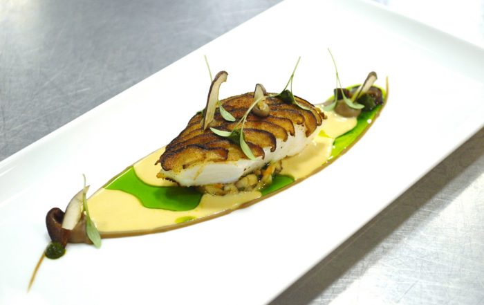 St. Pierre / Shiitakepilze / Sesam / Koriander von Marco Akuzun