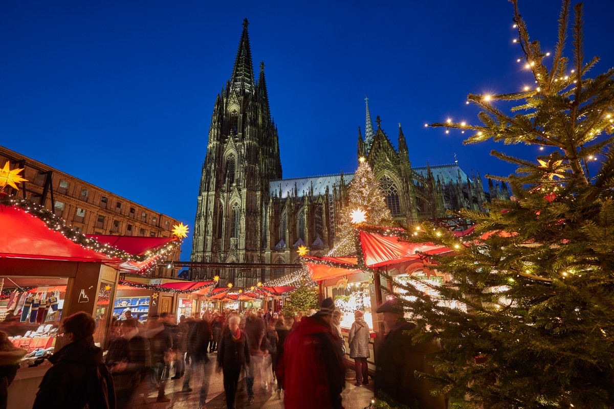 Weihnachtsmarkt am Kölner Dom