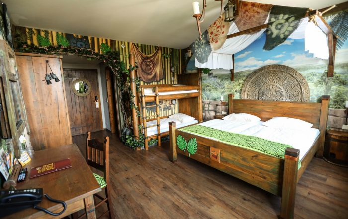Dschungelzimmer im Abenteuerhotel