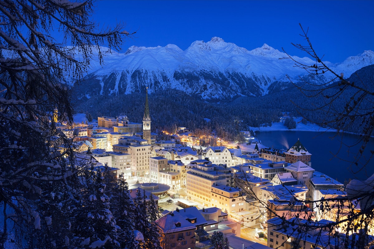 Blick auf St. Moritz - Loipen in der Schweiz