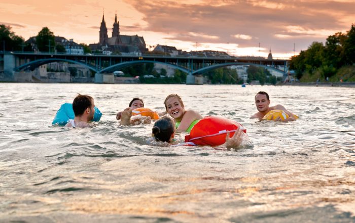Rheinschwimmen Basel