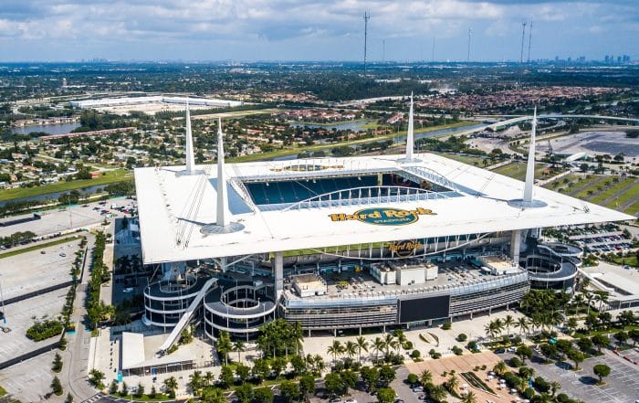 Luftaufnahme Hard Rock Stadion in Miami - Sport-Event