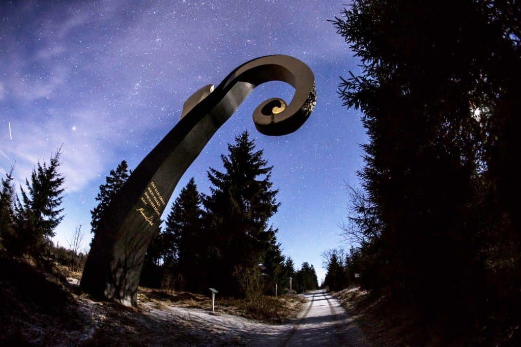 Zauberhafter WaldSkulpturenWeg Wittgenstein und andere KunstWege