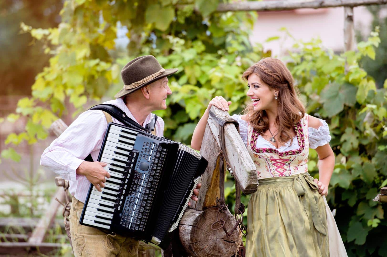 Bayerisches Musikantenpaar - bayerische Traditionen