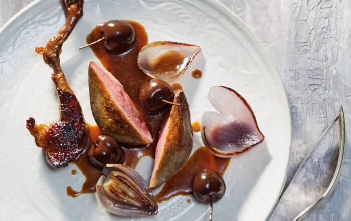 Richard Rauch, Foodbild - Taube mit Kirschen