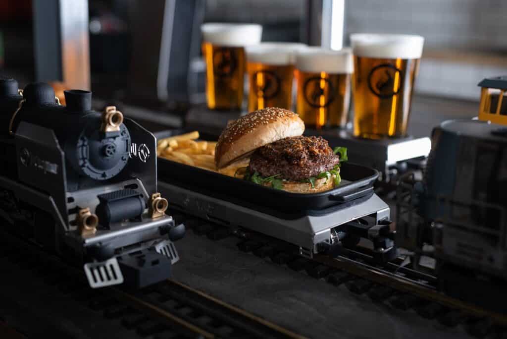 Das Meat & Beer On Rails Restaurant Výtopna in Wien