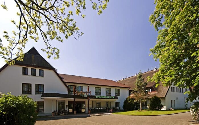 Außenansicht Ringhotel Warnemünder Hof