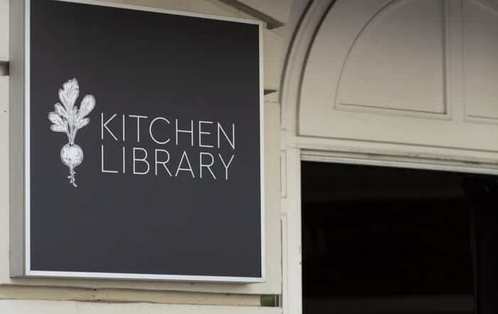 Kitchen Library außen