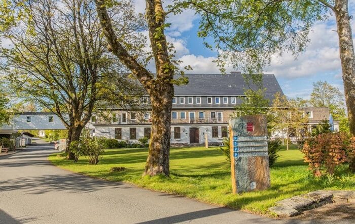 Berghotel Hoher Knochen Schmallenberg außen