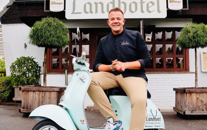 Maximilian Grothoof, Porträt quer