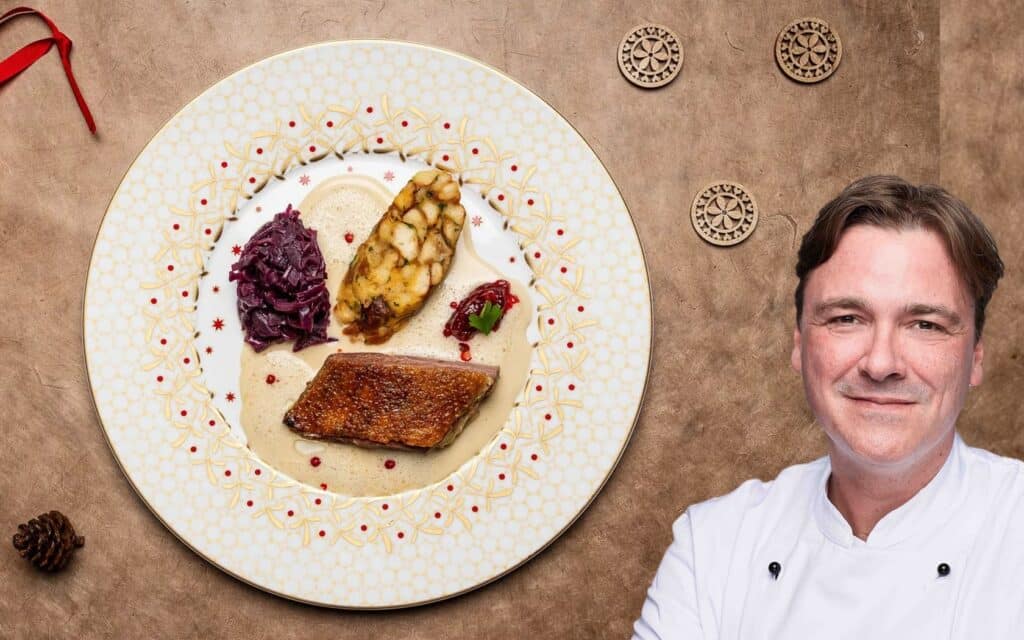 Weihnachtsgans und Würstchen mit Kartoffelsalat: Zwei Klassiker für den Weihnachtsabend