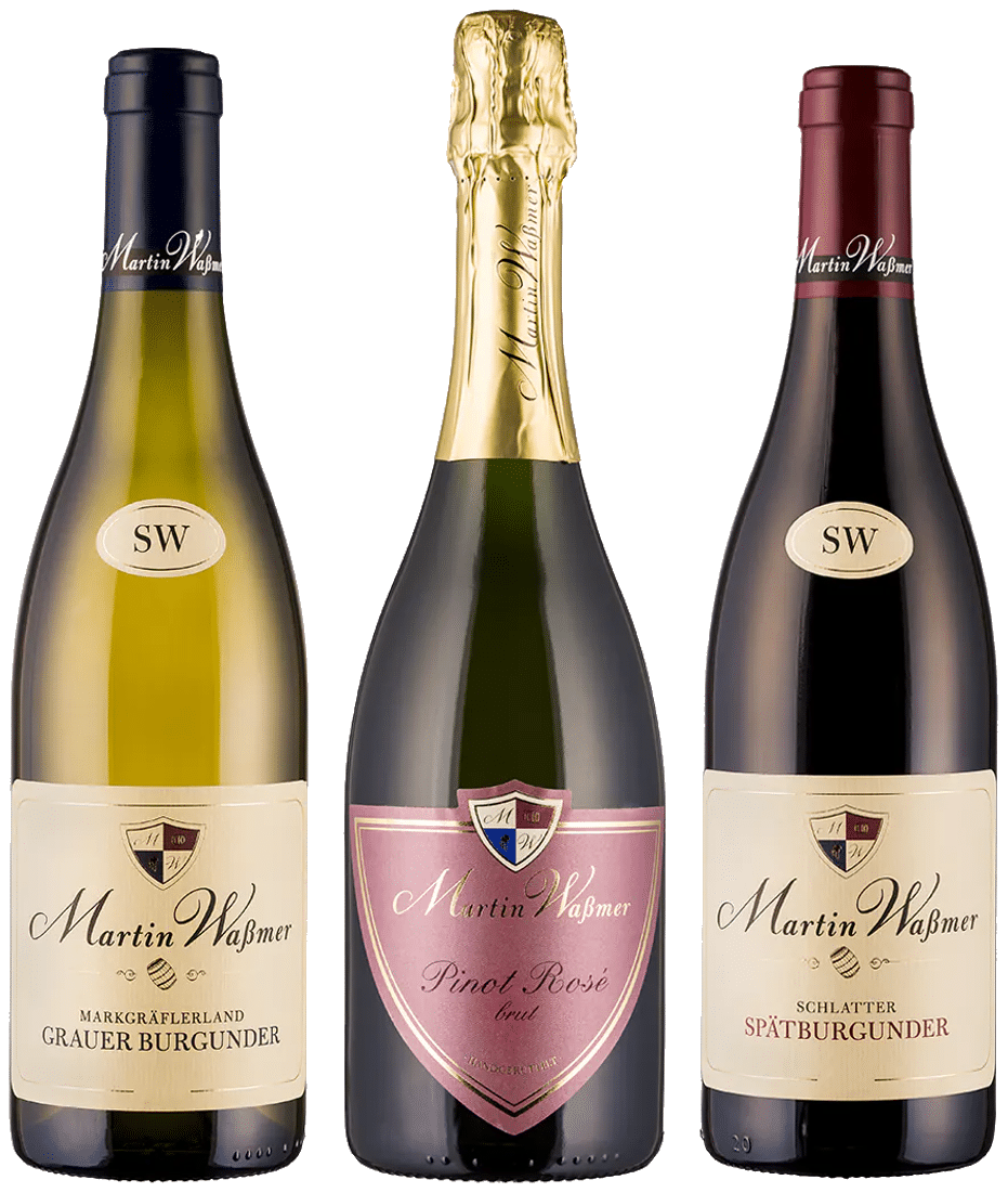 2025-11-24 09_43_07-Kennenlernpaket Drei Weinflaschen: ein Rotwein, ein Weißwein, sowie eine Flasche Sekt, alle mit Etikett ‚Martin Waßmer‘.