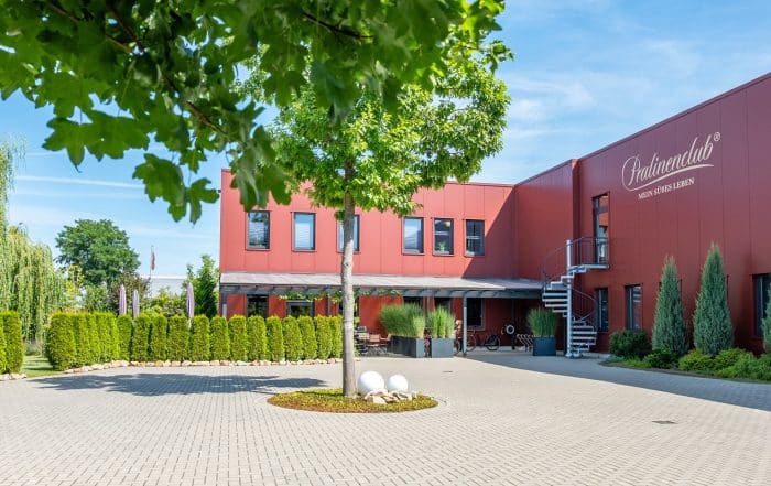 Pralinenbote Werksverkauf, Außenbereich