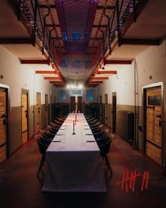 THE KNAST Restaurant Berlin, Table