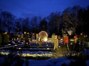 "Mehr Advent" mit Weihnachtsmarkt, Krippenführungen und neuem Sonnengesangsweg