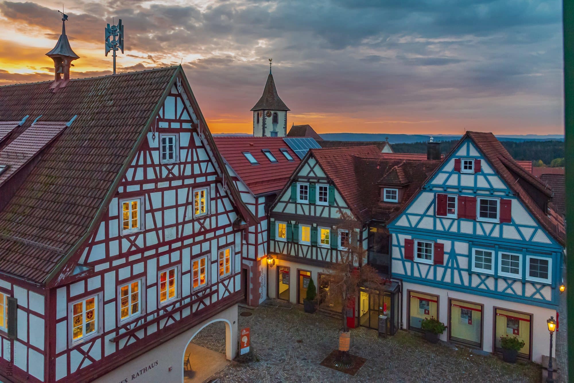 Neubulach_Blick aus der Bergvogtei © Anja Corinna Lohr Neubulach_Blick aus der Bergvogtei bei Sonnenuntergang