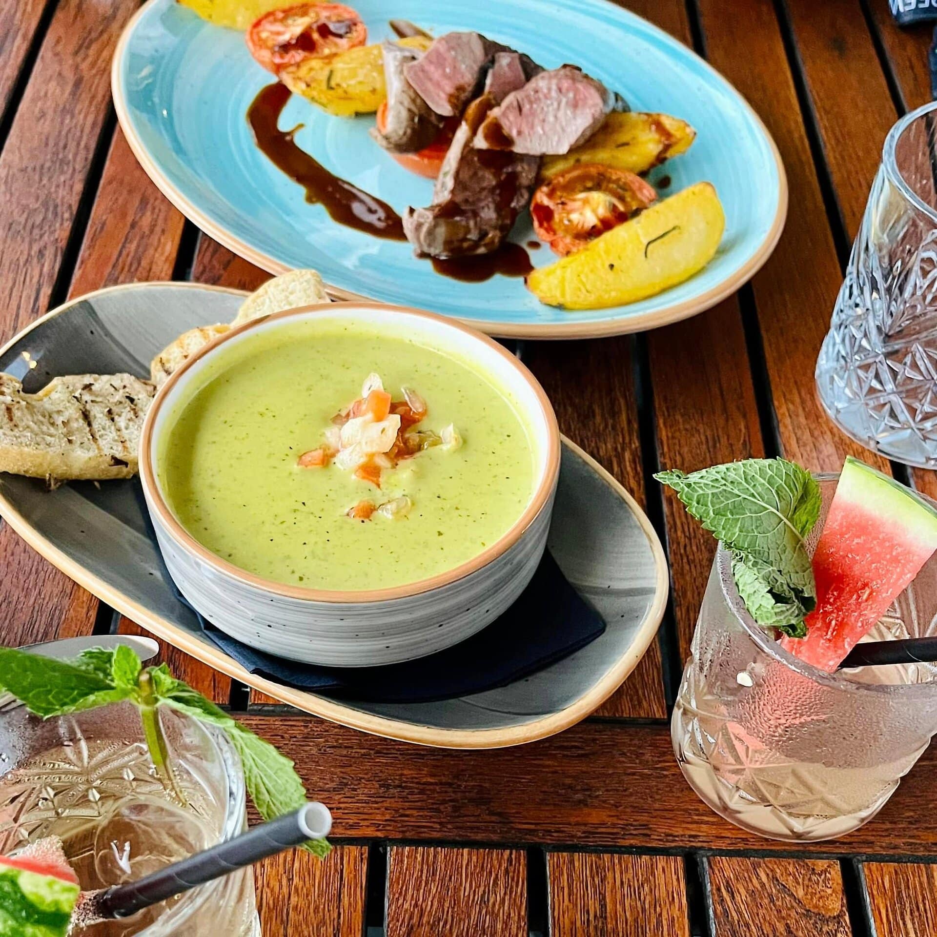 Tower Restaurant Cockpit Trebbin, Foodbild Tower Restaurant Cockpit Trebbin, Foodbild