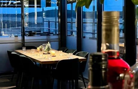 Tower Restaurant Cockpit Trebbin, innen Tower Restaurant Cockpit Trebbin, innen