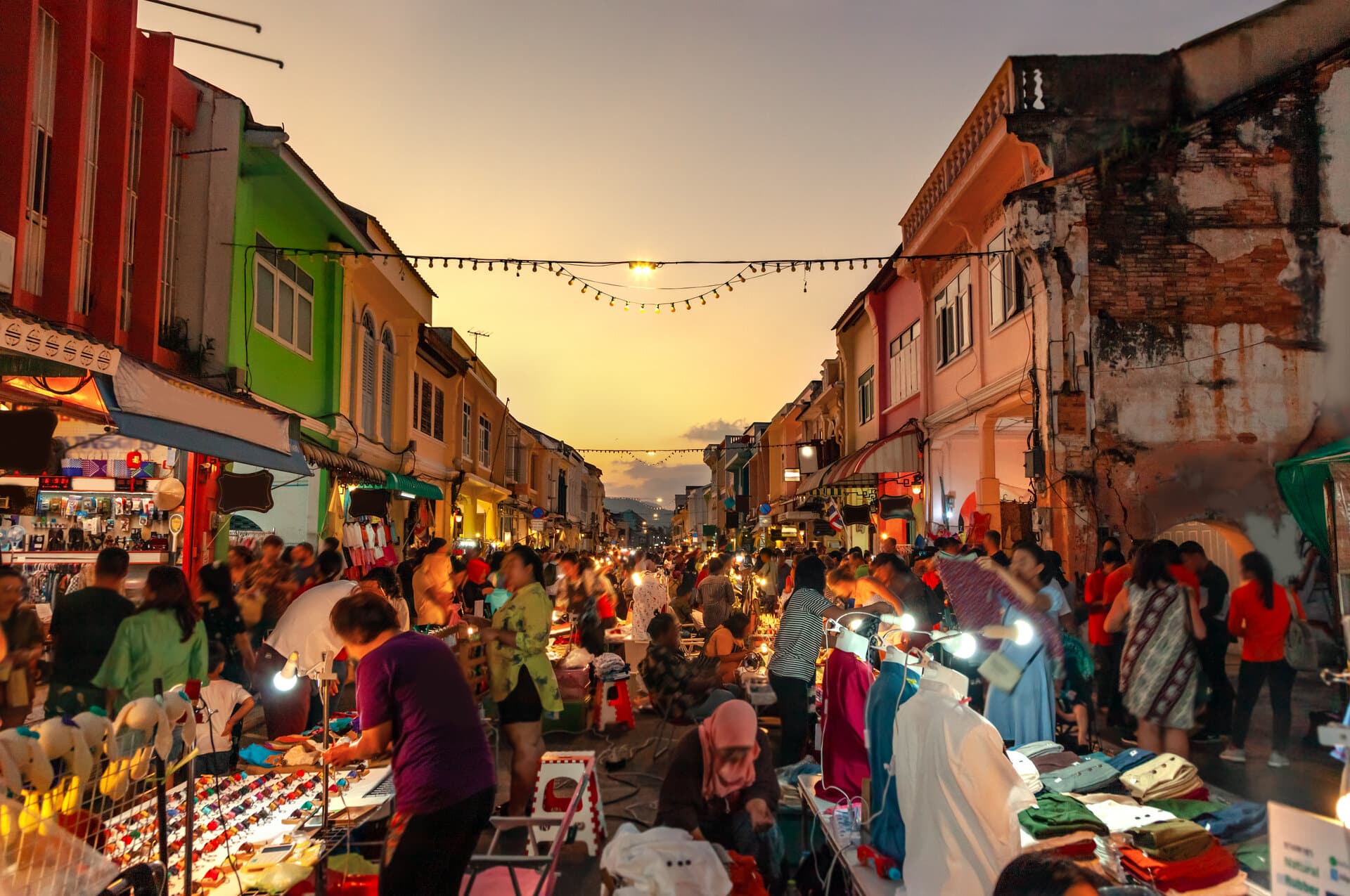 Phuket Nachtmarkt Straßenmarkt am Abend