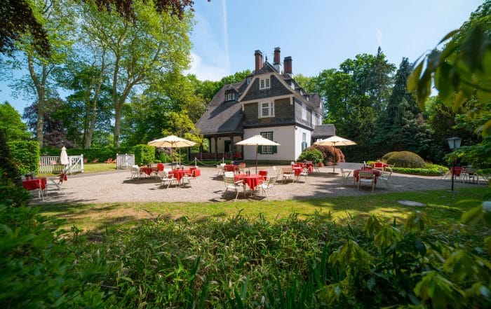 Pop-Up-Biergarten im Schlosshotel Kronberg