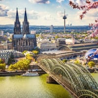 Blick auf Köln im Frühling - Frühling in Nordrhein-Westfalen