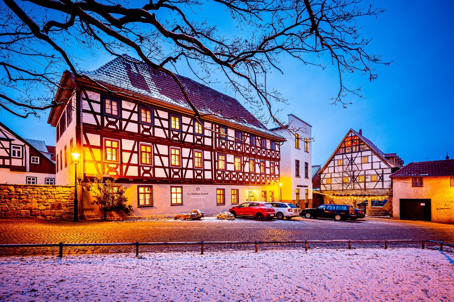 Hotel Stadthaus Arnstadt, Außenansicht Winter