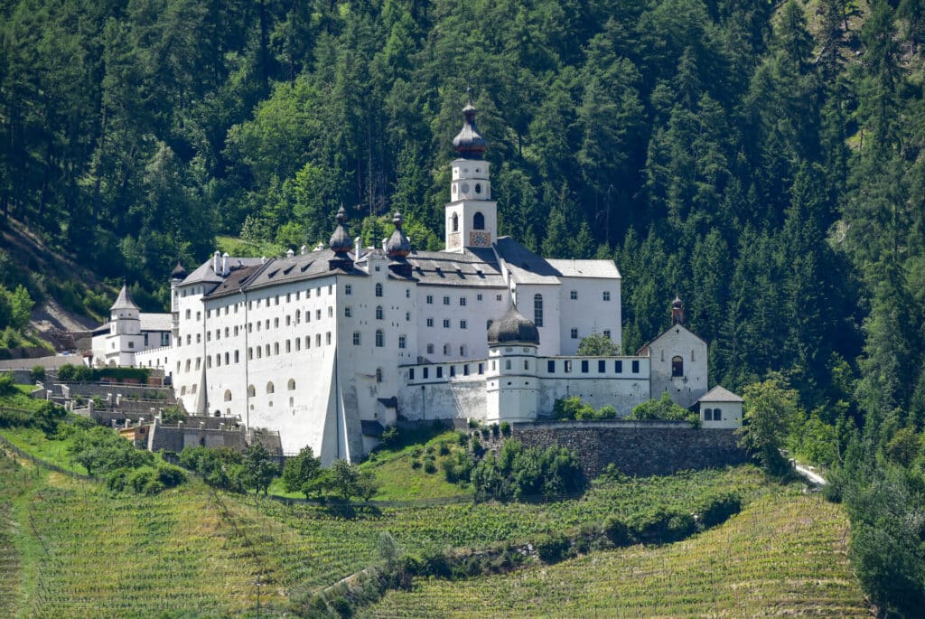 Kloster Marienberg: Europas höchstgelegenes Benediktinerkloster